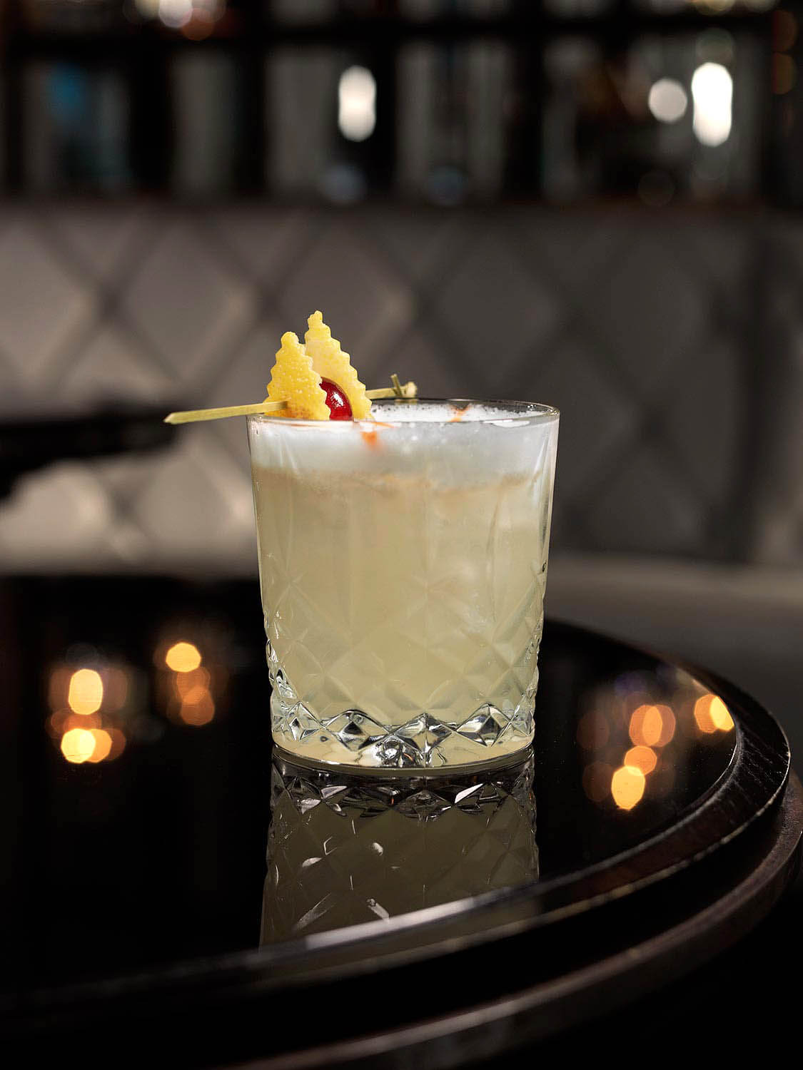 Premium cocktail serve by London drinks photographer Warren Ryley