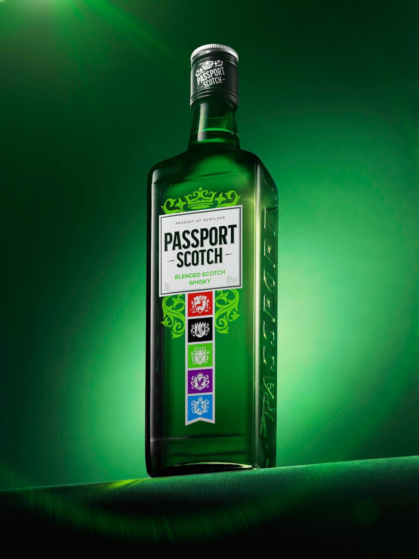Passport Scotch bottle advertising photography by London based drinks photographer Warren Ryley