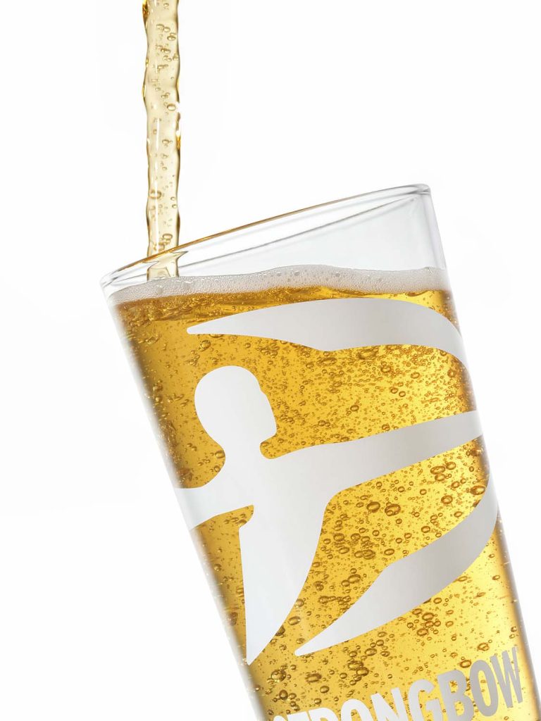 Original Strongbow cider pint pour by London drinks photographer Warren Ryley