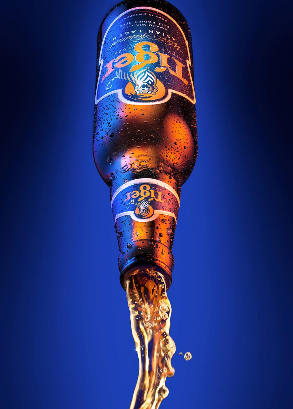 Tiger lager pour photography by London drinks photographer Warren Ryley